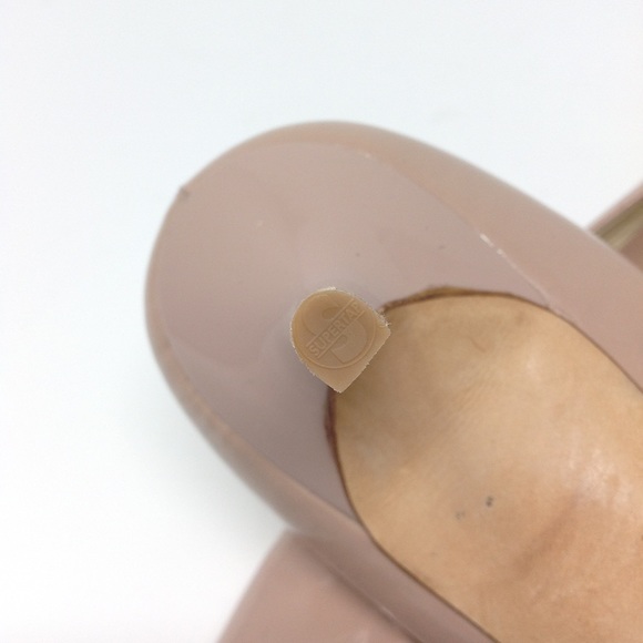 Brian Atwood Tan Patent Leather Pumps - Picture 6 of 8